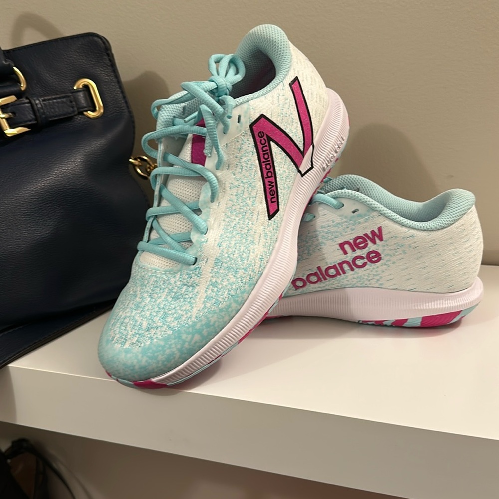 NWT brand new New Balance 7.5 WIDE WCH996N4 hard court tennis fuel cell